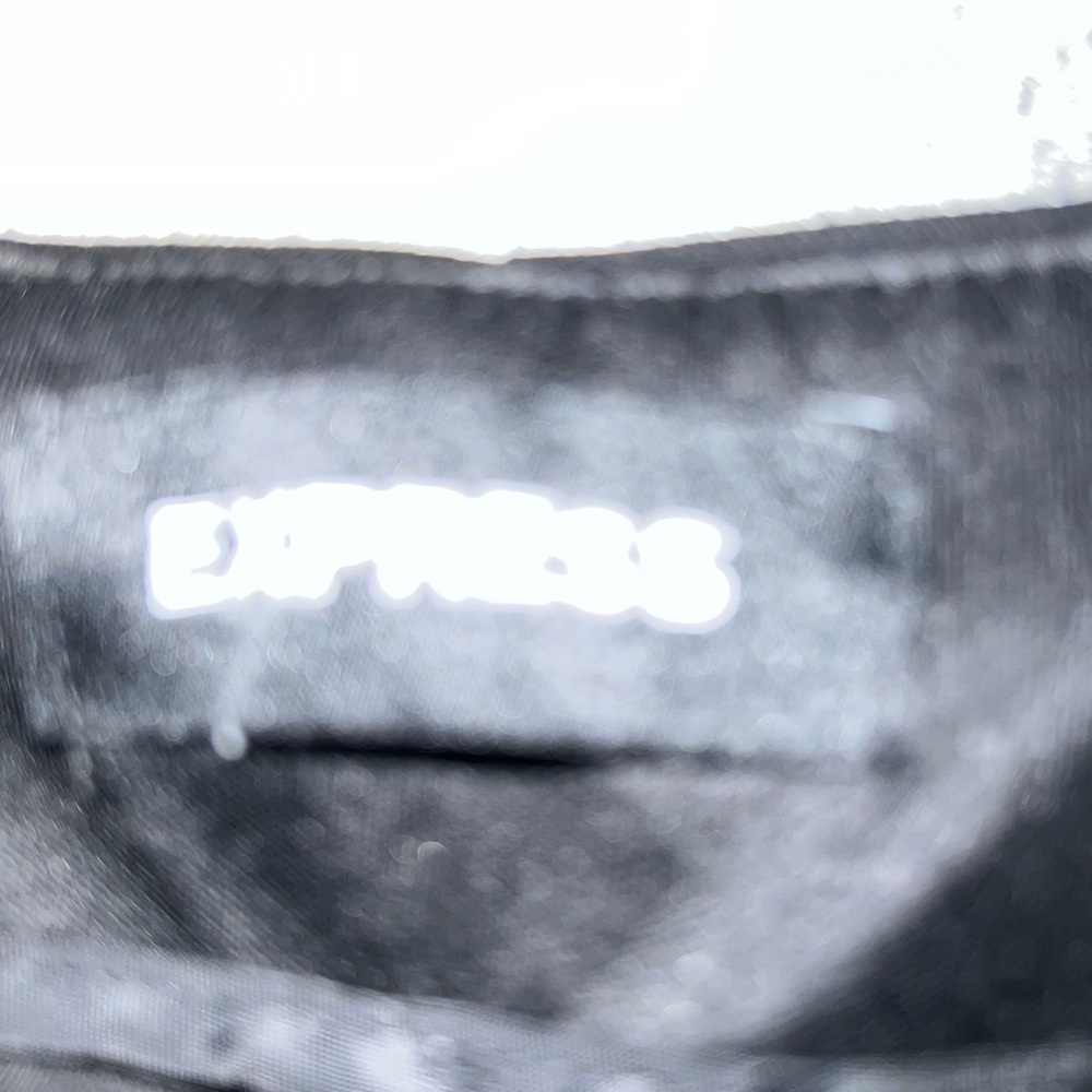 Express Black pleated front Women's Pants - Picture 5 of 5
